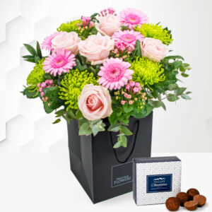 Lomond - Free Chocs - Mother's Day Flowers - Mother's Day Flower Delivery - Flowers For Mum